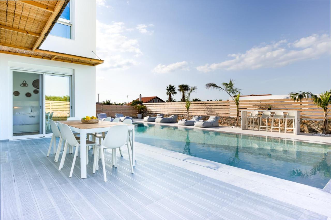 Sardines Luxury Villas アナイプスィ エクステリア 写真