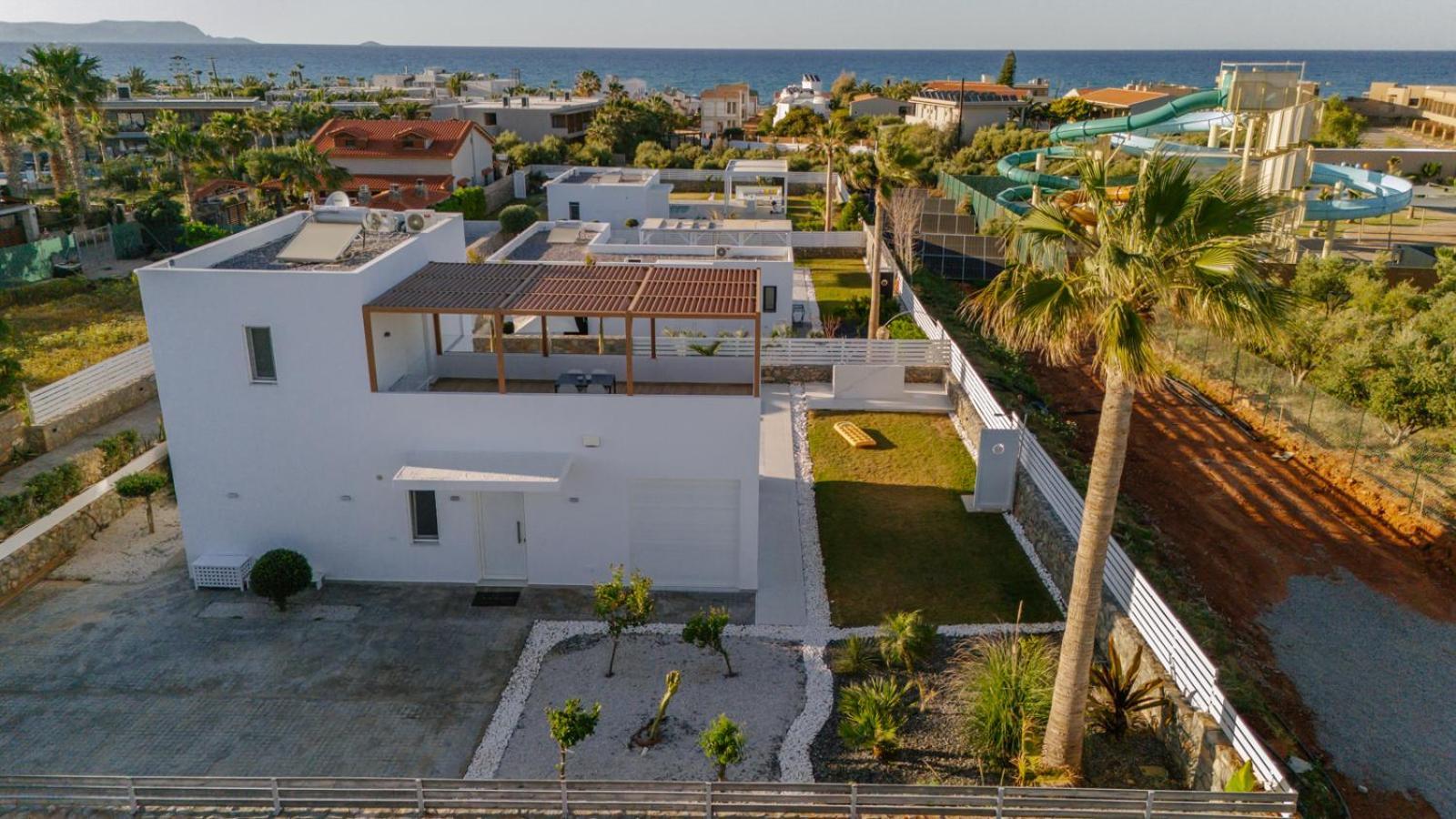 Sardines Luxury Villas アナイプスィ エクステリア 写真